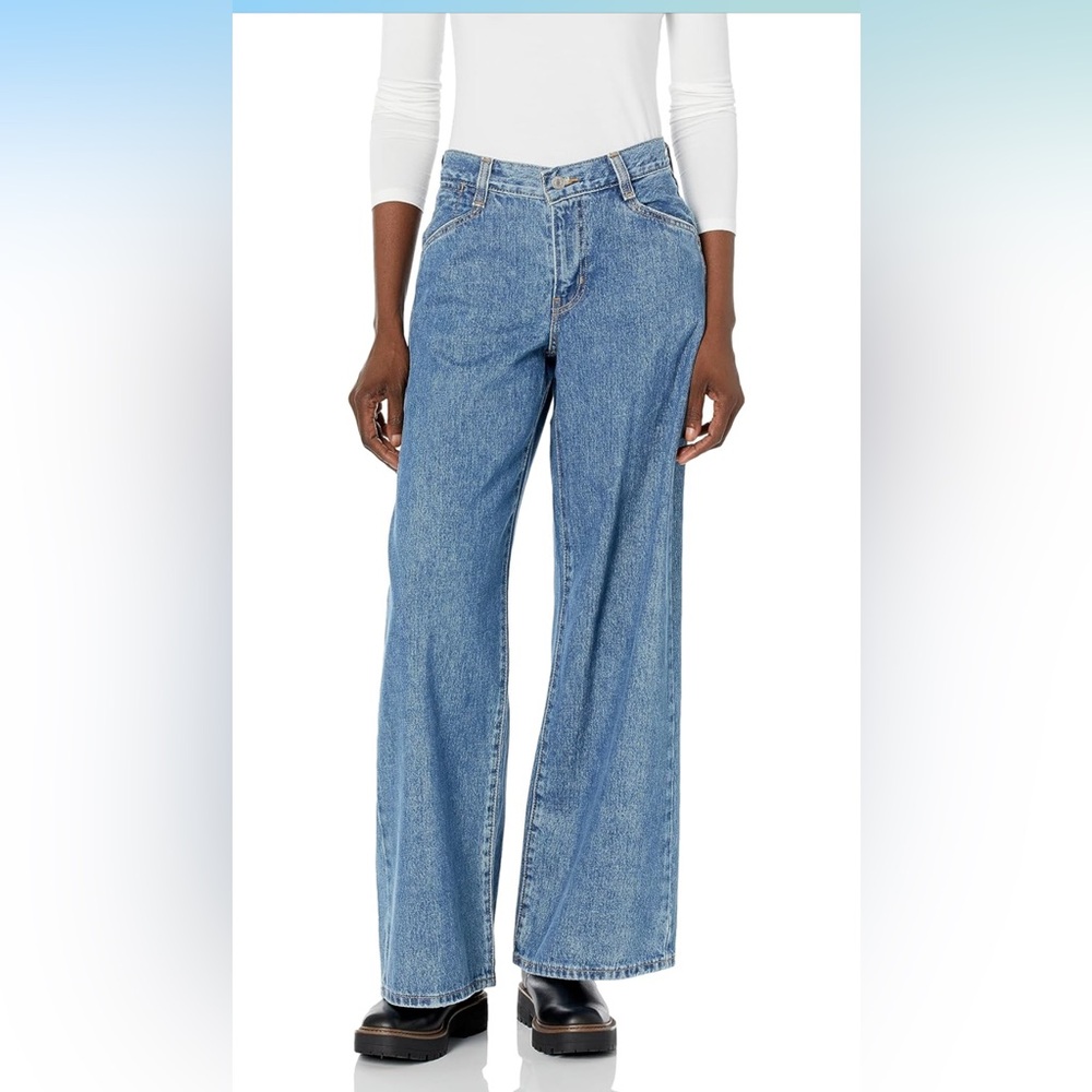 SOLD💔 Levi's Women's 94 Baggy Wide Leg Jean Sz 31